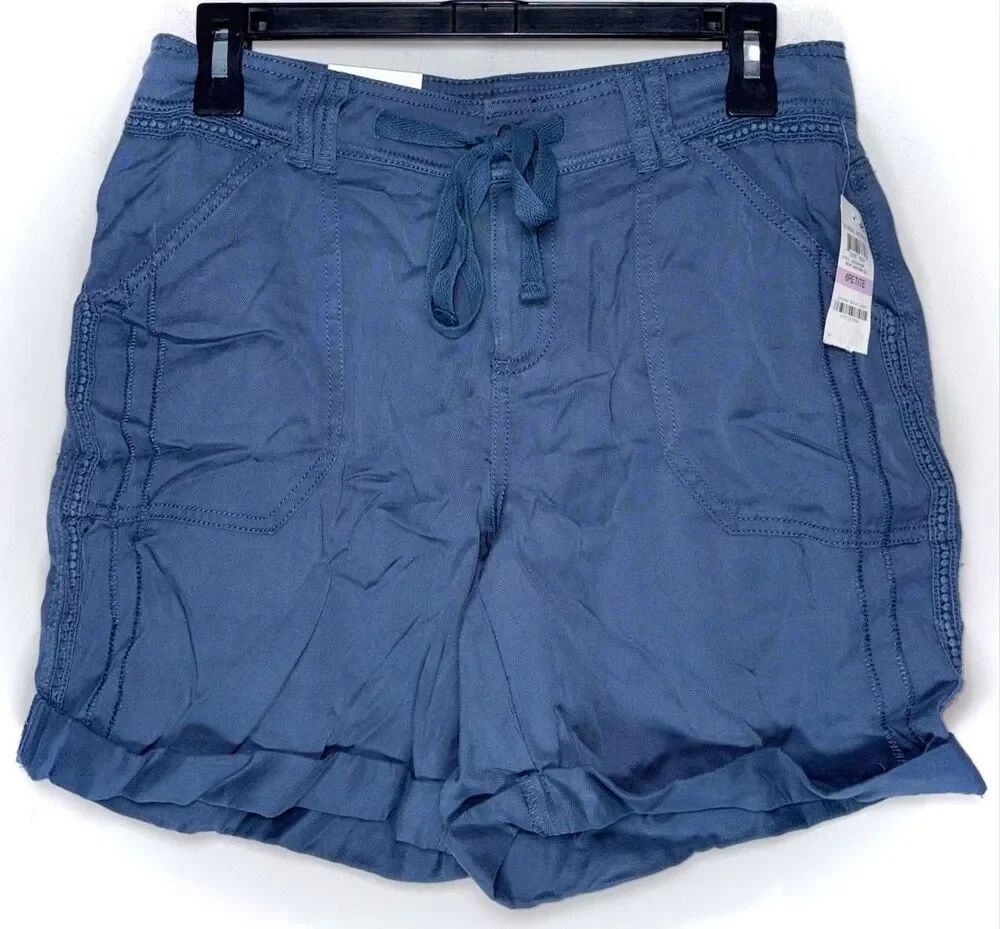 Style & co blue mid rise shorts size 6 petite